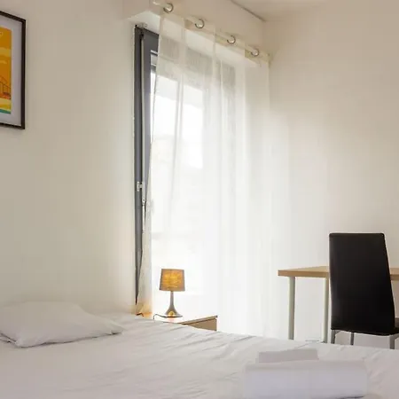 Zenbnb - Triade - Colocation - Chambre White - Wifi - Centre-ville Apartment *